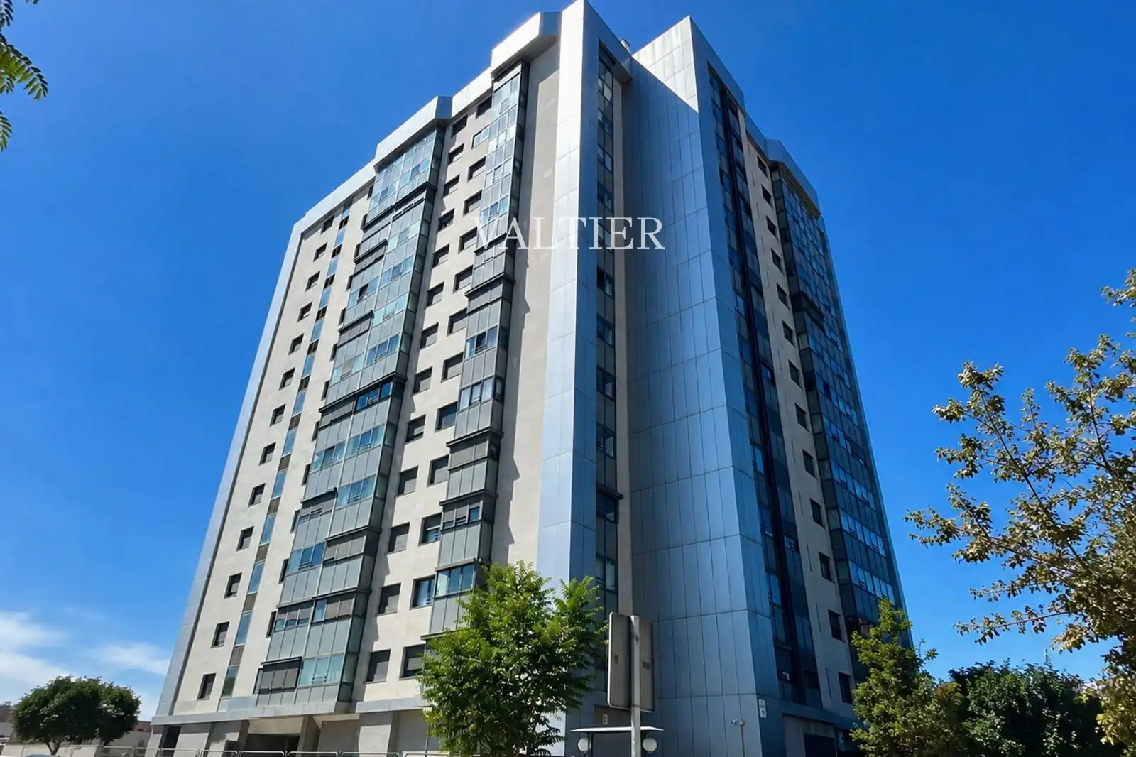 Flat for rent in BAUSÁ, Costillares