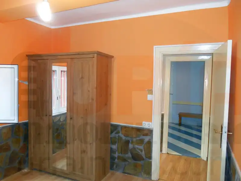 Casa adosada en venta en Oviedo 