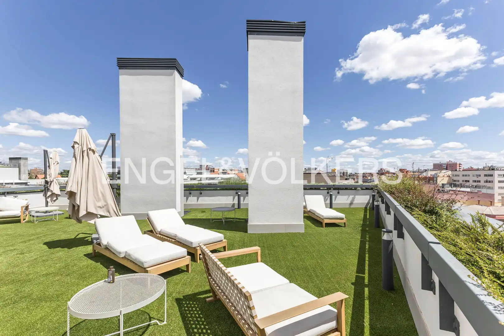 Terraza de Dúplex en venta en Madrid con Calefacción, Jardín privado y Terraza