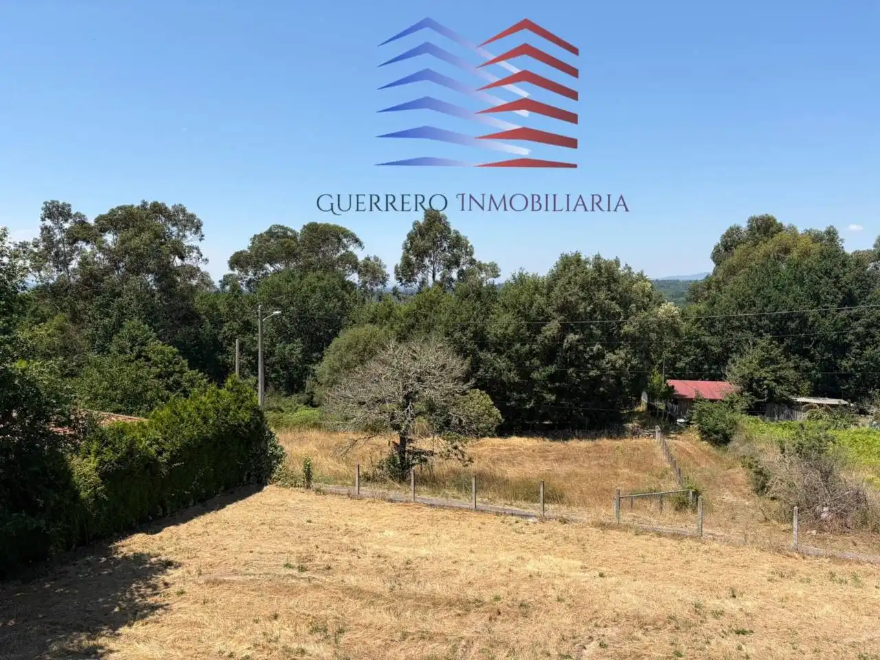 Casa adosada en venda en Amoeiro amb Calefacció, Jardí privat i Terrassa