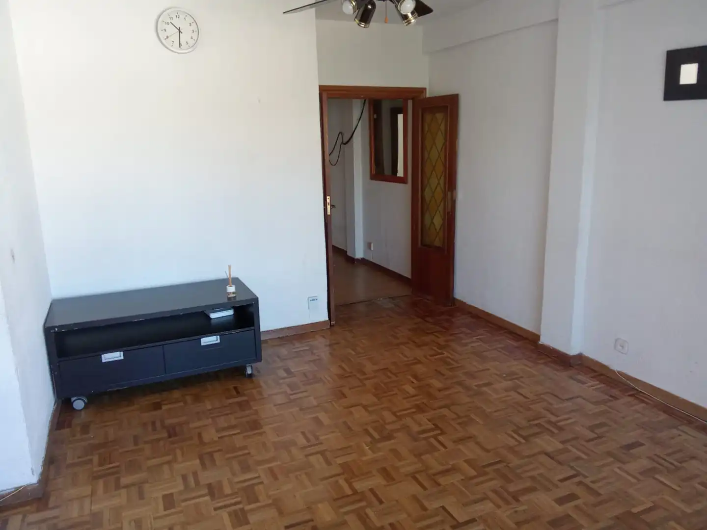 Sala de estar de Piso en venta en Madrid con Calefacción, Parquet y Terraza