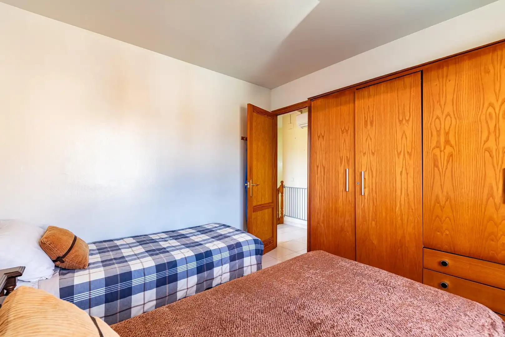 Schlafzimmer von Maisonette zum Verkauf in Calafell mit Heizung, Privatgarten und Terrasse