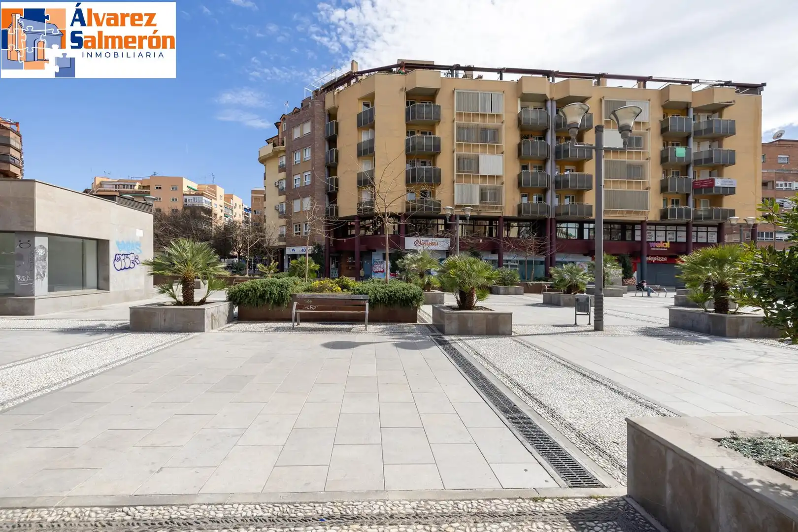 Exterior view of Flat for sale in  Granada Capital  with Air Conditioner, Heating and Terrace