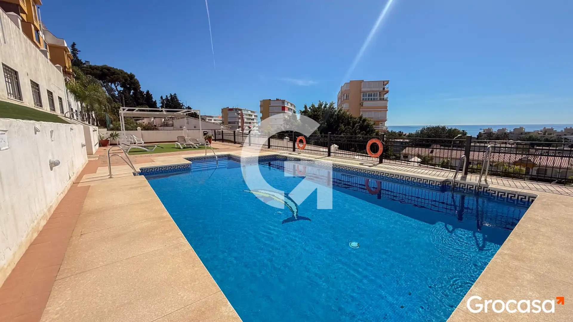 Swimming pool of Flat for sale in Torremolinos  with Air Conditioner, Heating and Terrace