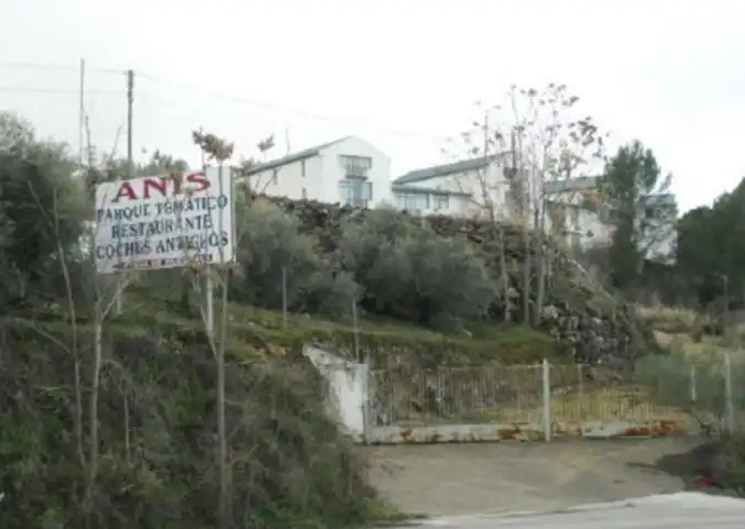 Exterior view of Industrial buildings for sale in Villanueva del Duque