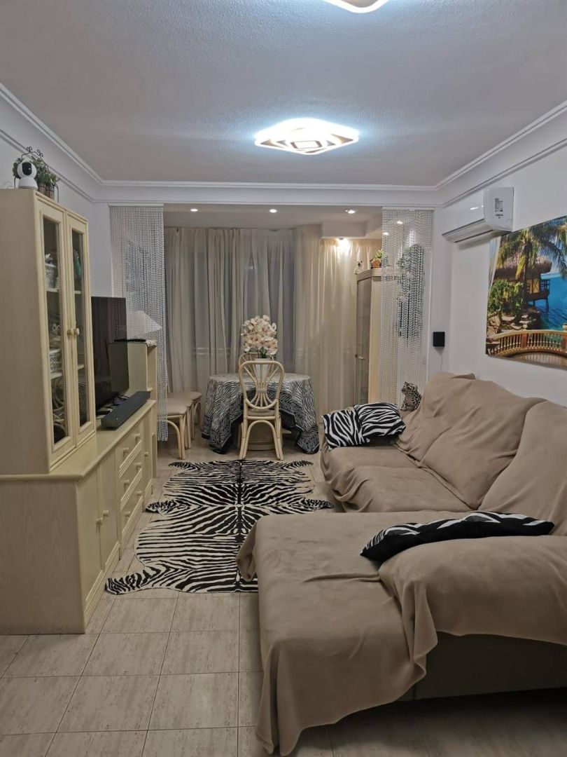 Living room of Apartment for sale in Villajoyosa / La Vila Joiosa  with Air Conditioner, Terrace and Furnished