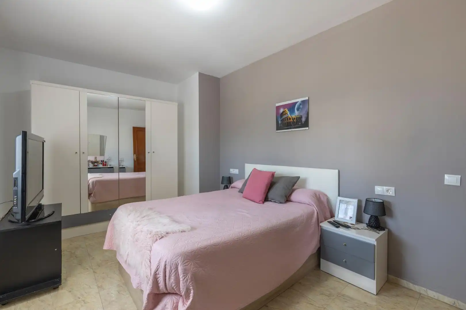 Schlafzimmer von Einfamilien-Reihenhaus zum Verkauf in Chauchina mit Abstellraum und Balkon