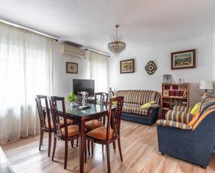 Living room of Flat for sale in  Madrid Capital