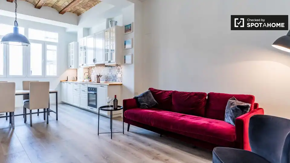 Flat with terrace to rent in L'Eixample, imagen 3