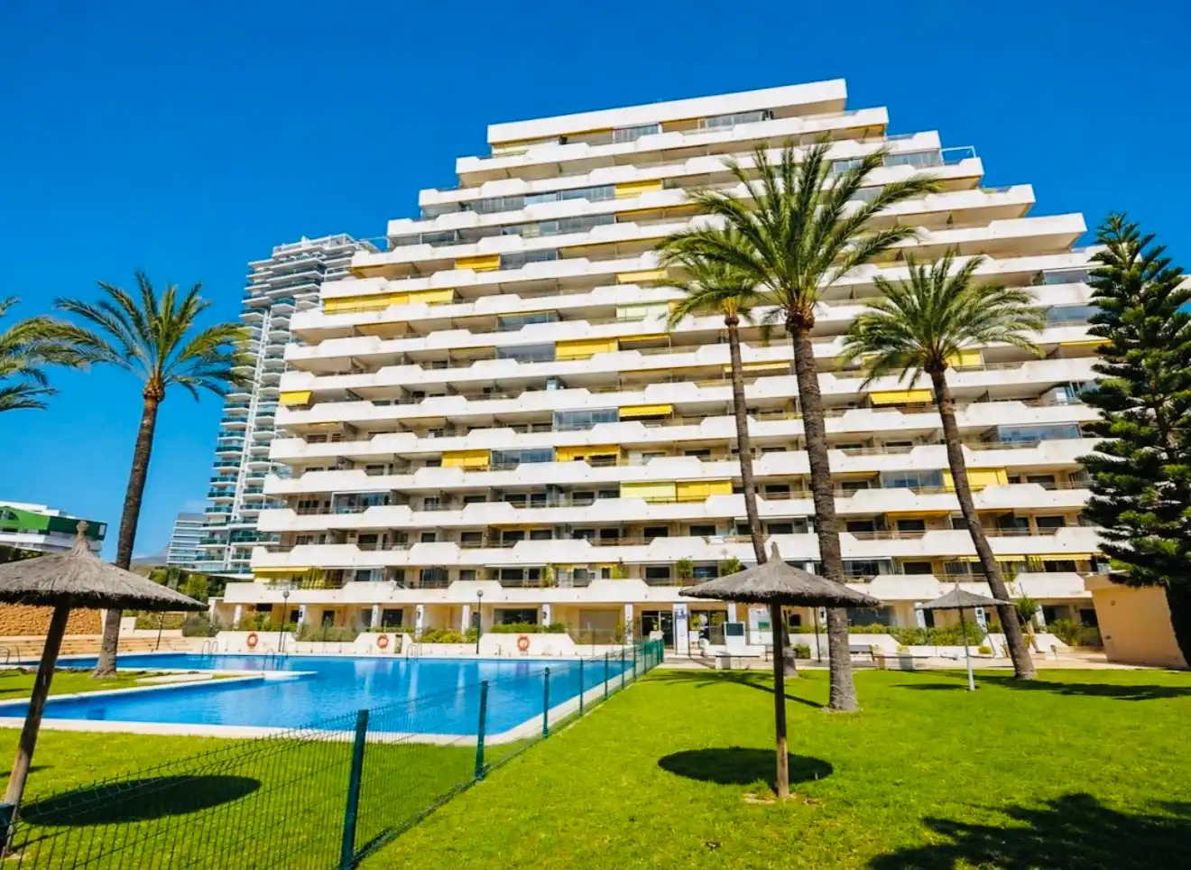 Appartamento con piscina in vendita a Zona Pueblo, imagen 5