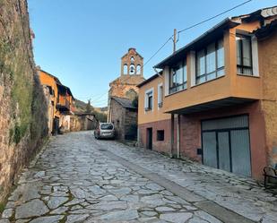 Vista exterior de Finca rústica en venda en Ponferrada amb Terrassa