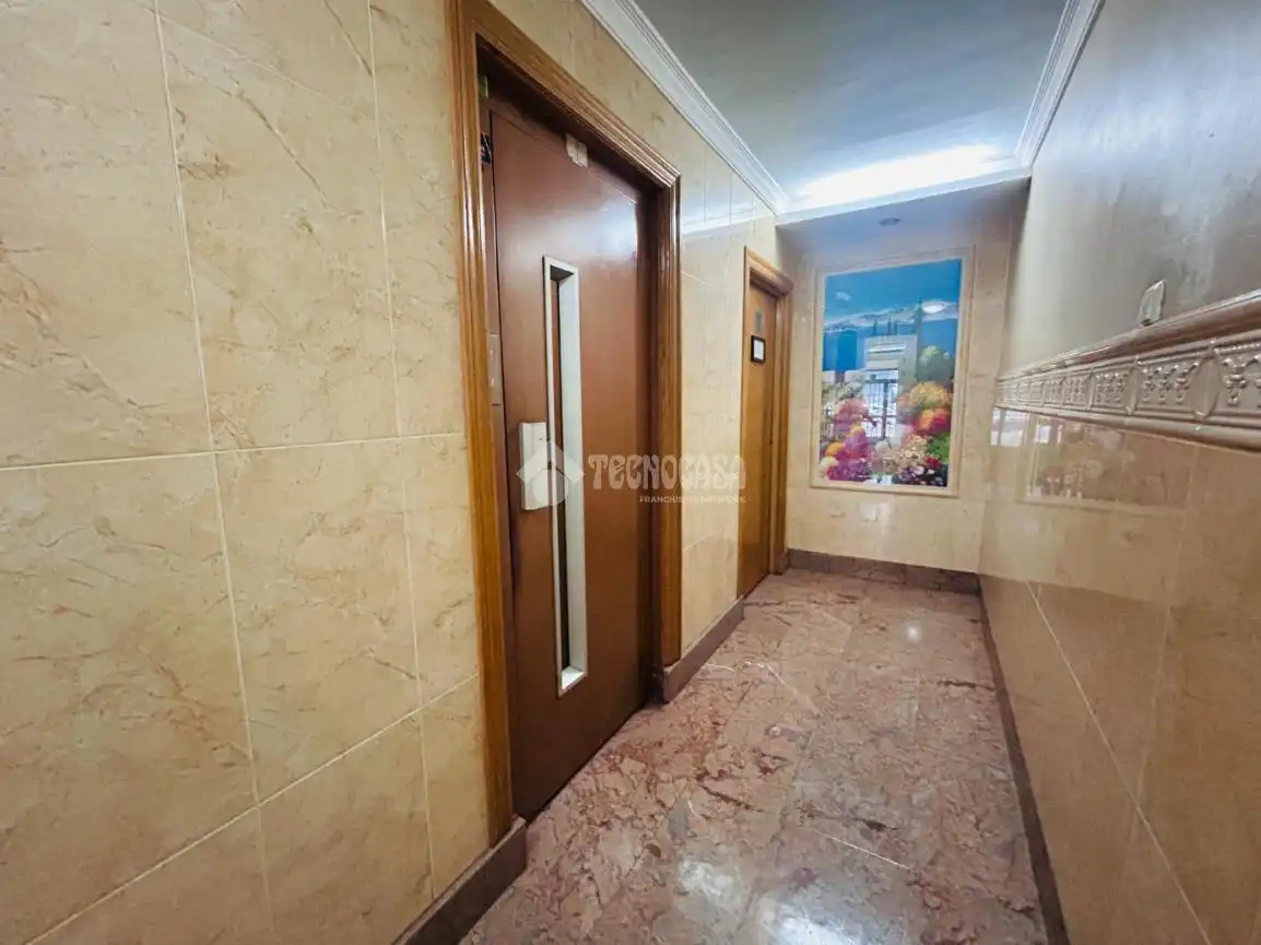 Piso en venta en Bilbao  con Parquet