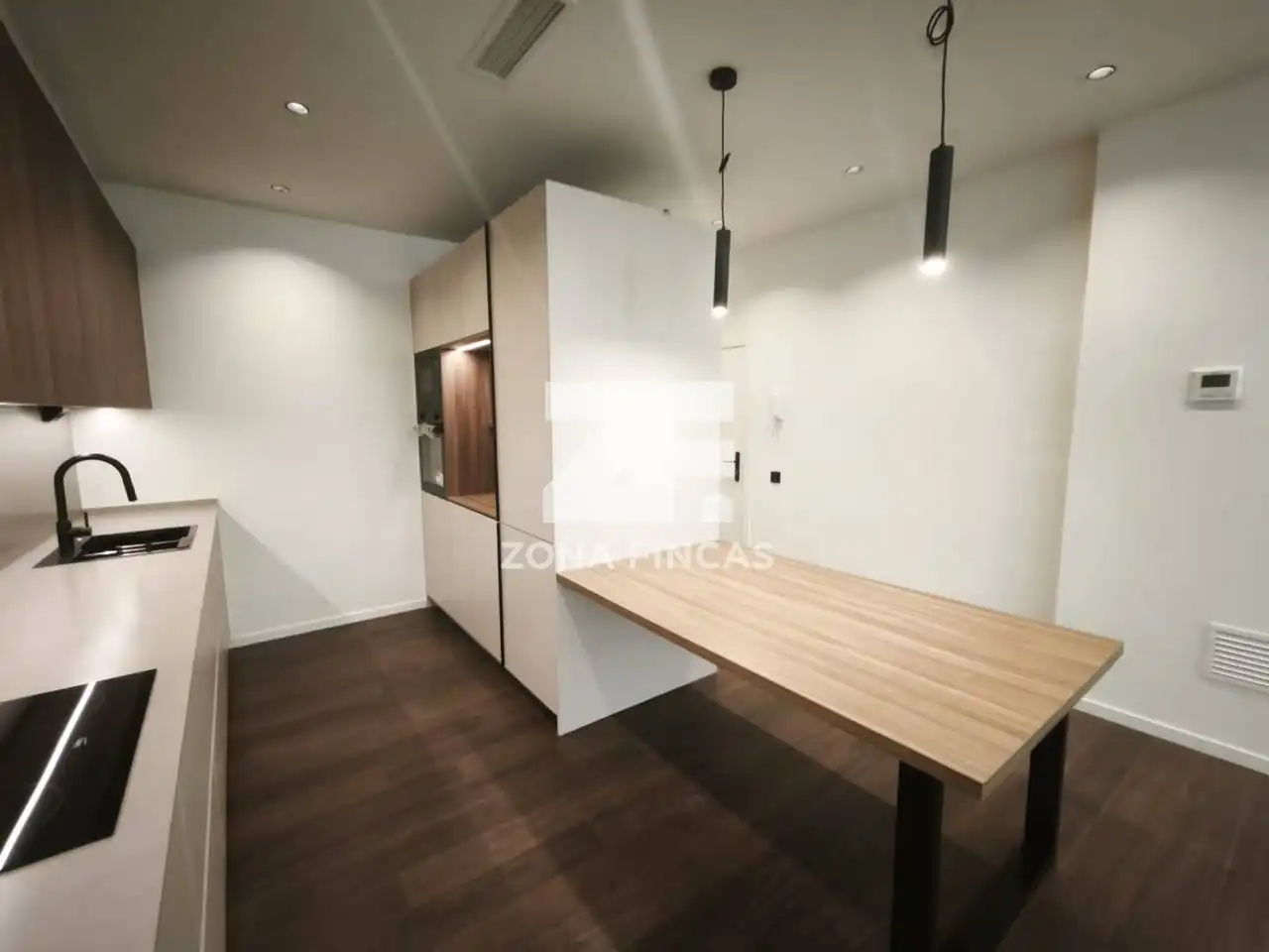 Cuina de Pis en venda en Badalona amb Aire condicionat, Calefacció i Parquet