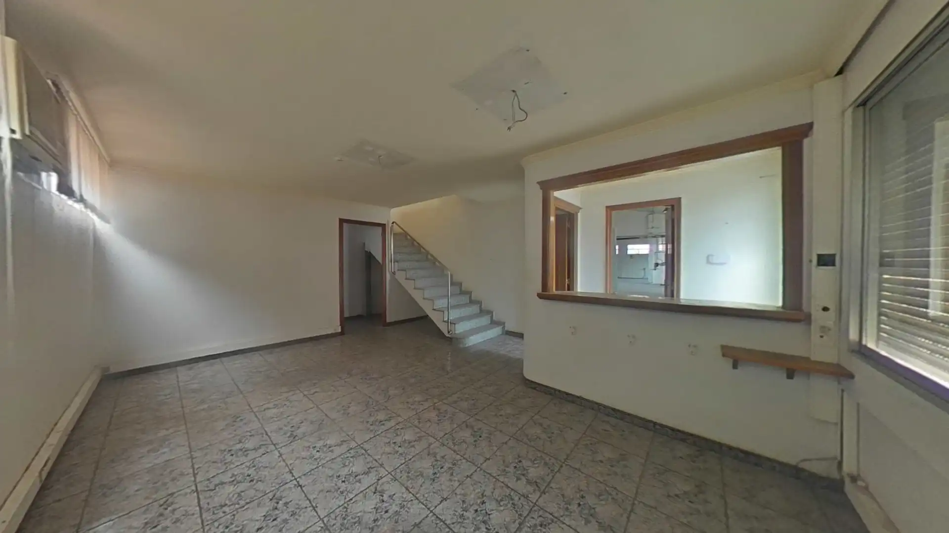 Nave industrial in vendita a TV-2034, imagen 3