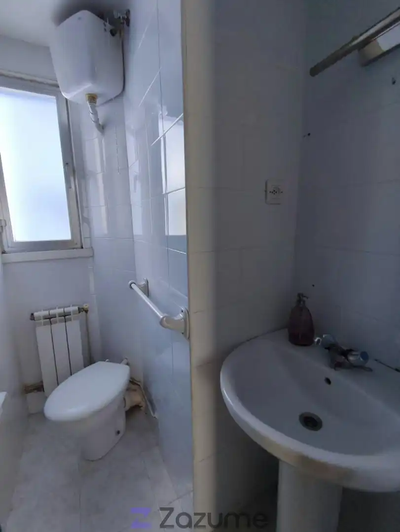Wohnung zur Miete in C. Padre Feijoo, Caranza
