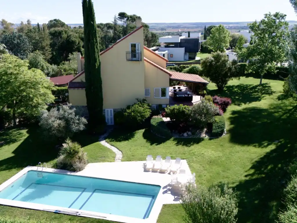 Jardí de Casa o xalet en venda en Algete