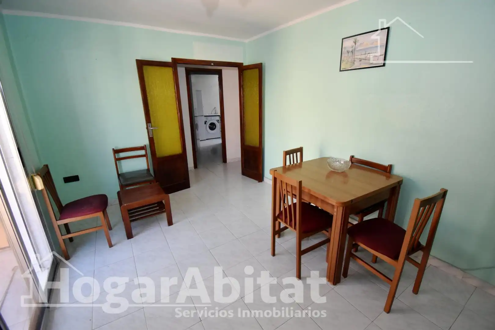 Habitación de Piso en venta en Castellón de la Plana / Castelló de la Plana con Amueblado y Balcón
