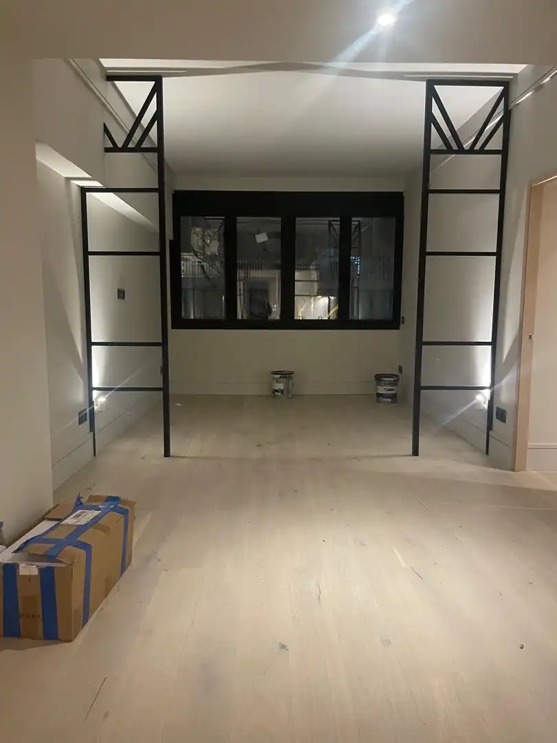 Office for sale in Barcelona  with Air Conditioner and Heating