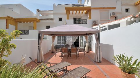 Foto 2 de Casa adosada en venda a Avenida del Indico, Arroyo de la Miel, Benalmádena