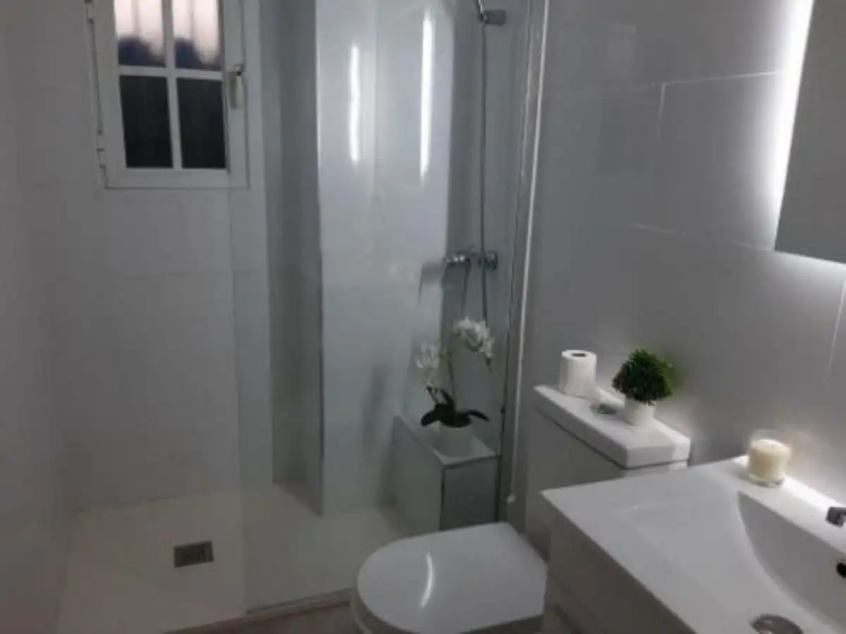 Bany de Casa o xalet de lloguer en L'Eliana amb Aire condicionat, Jardí privat i Terrassa