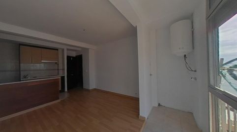 Foto 4 de Piso en venta en Calle Alhamar, Calahonda, Mijas