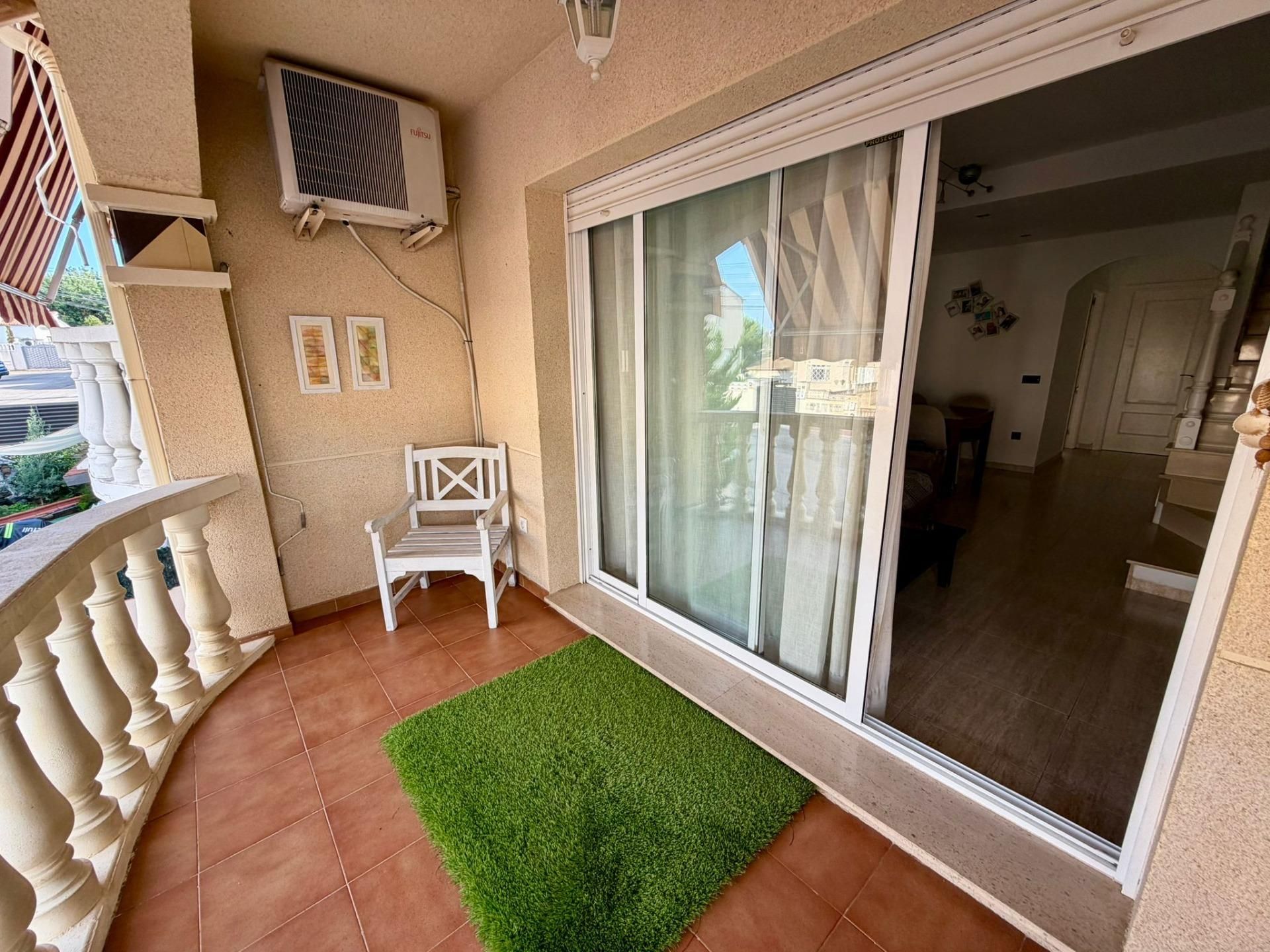 Balcony of Single-family semi-detached for sale in La Pobla de Montornès    with Air Conditioner, Private garden and Terrace