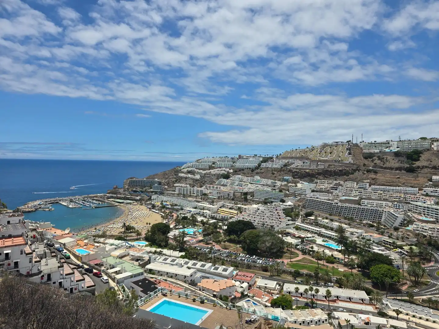 Exterior view of Apartments for rent in Mogán  with Furnished, Balcony and Community pool