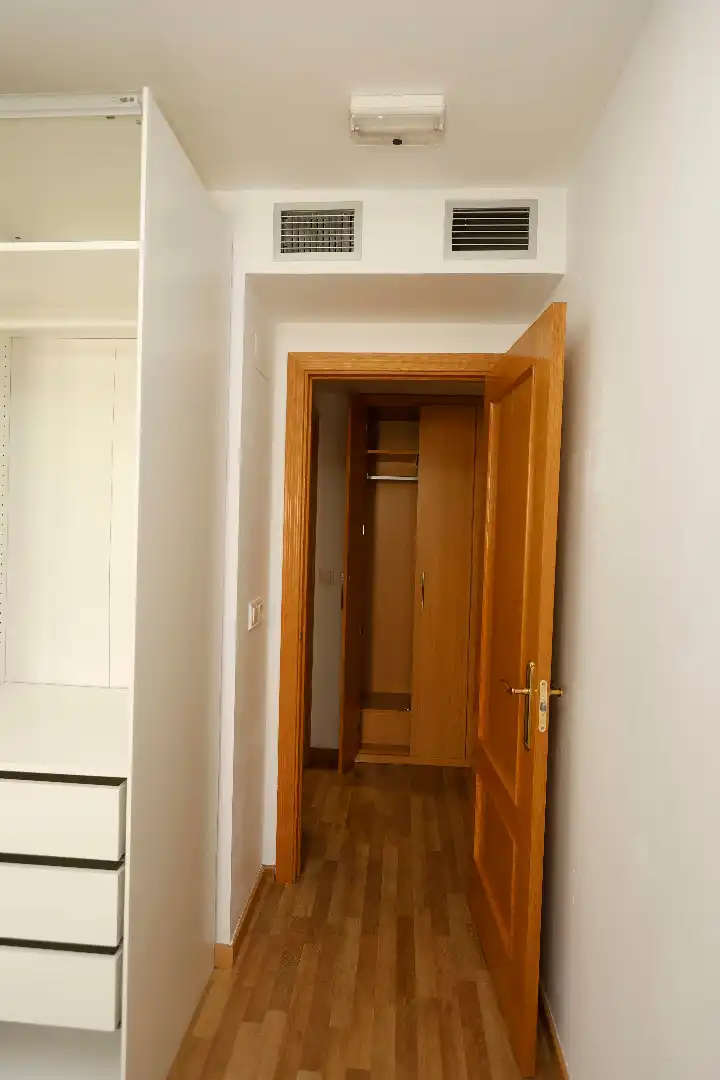 Apartamento en venta en Zaragoza con Aire acondicionado, Calefacción y Horno