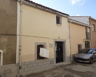 Exterior view of Single-family semi-detached for sale in Belvís de la Jara