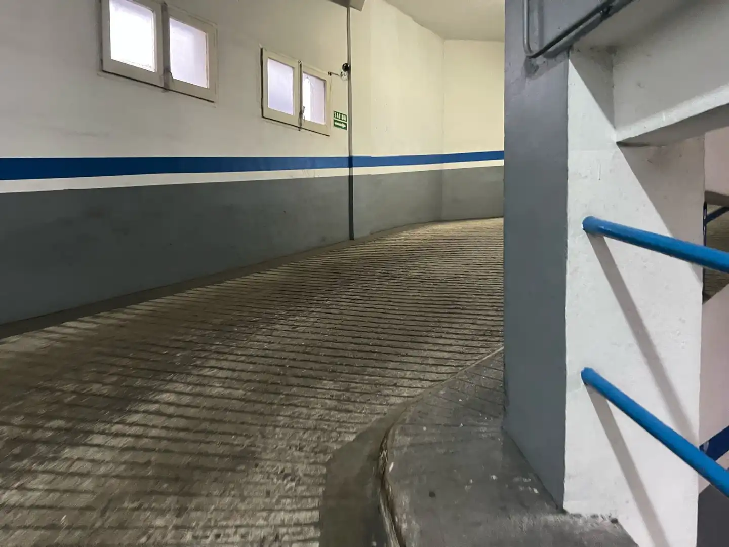 Parking de Garaje de alquiler en Barcelona con Alarma
