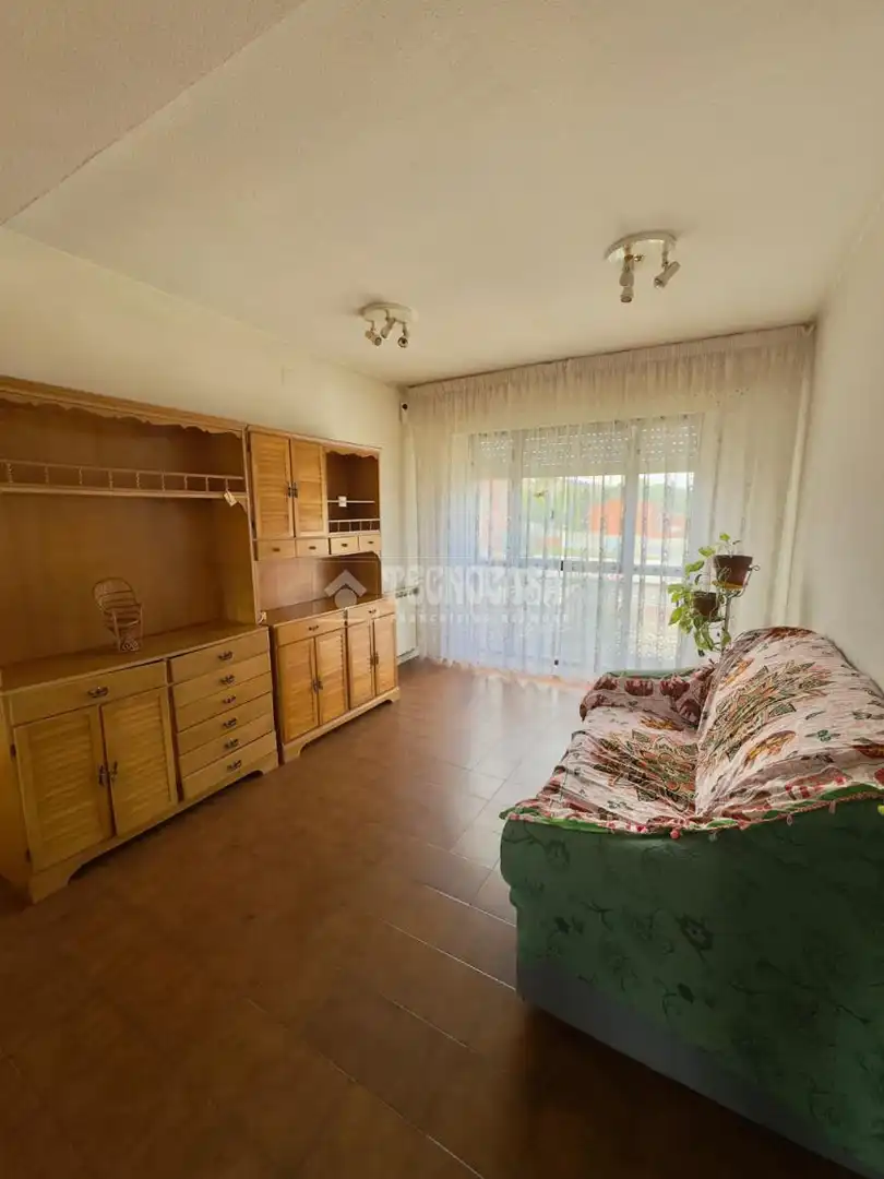 Living room of Flat for sale in Madrid