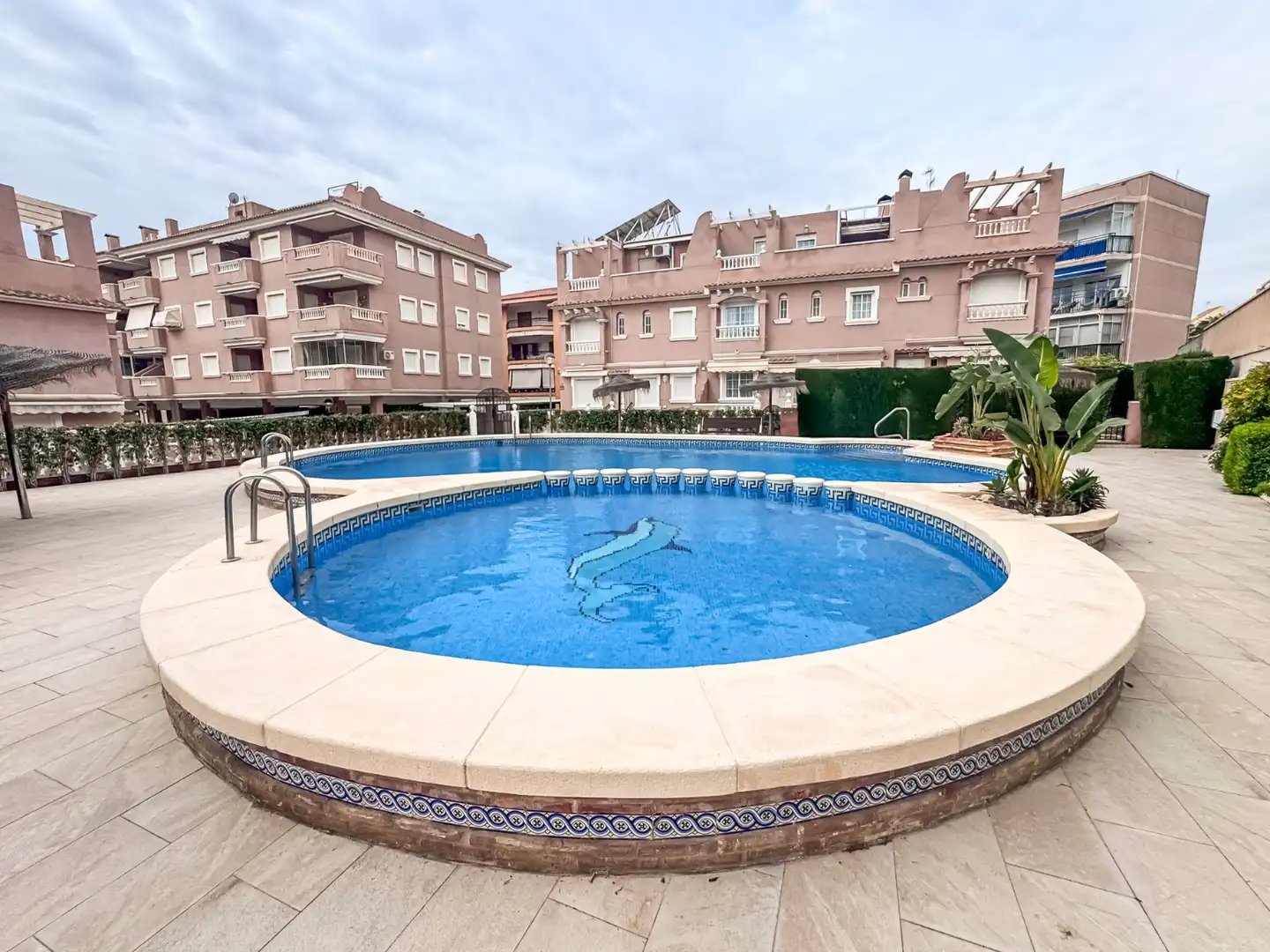 Piscina de Apartamento de alquiler en Santa Pola con Terraza, Piscina y Amueblado