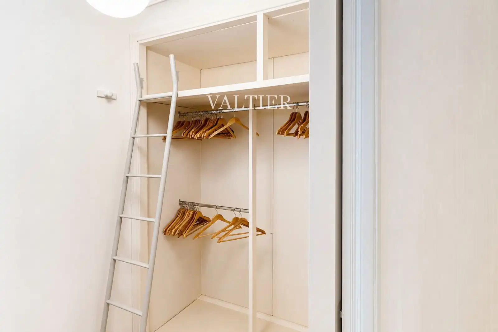 Bedroom of Attic for rent in Madrid  with Air Conditioner and Furnished