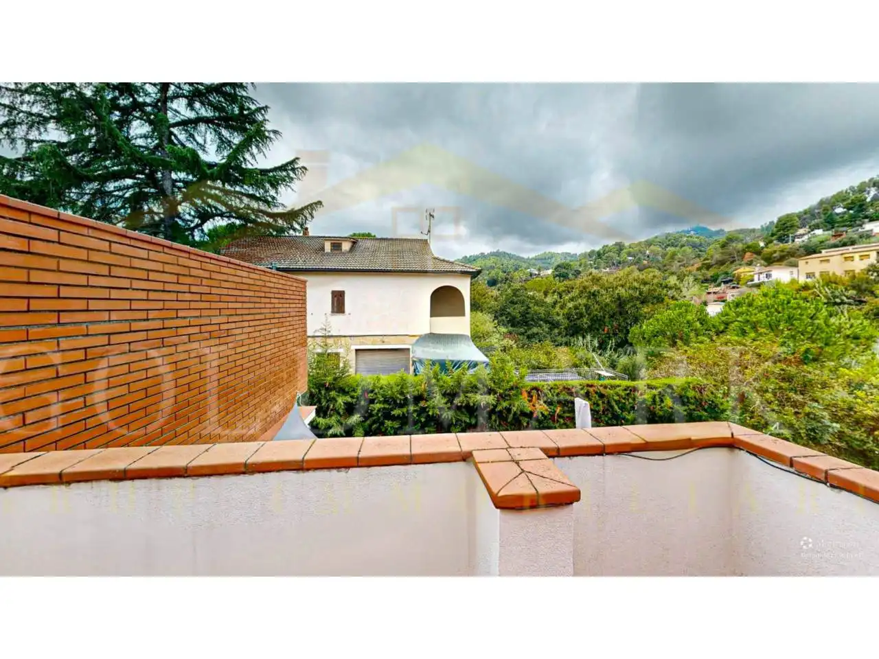 Jardí de Casa o xalet en venda en Corbera de Llobregat amb Aire condicionat, Calefacció i Jardí privat