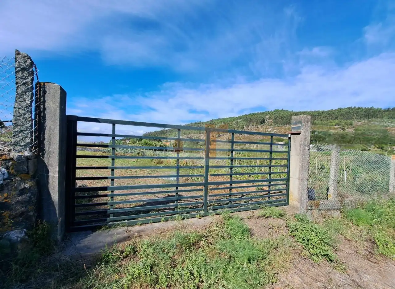 Residential land for sale in O Hío, imagen 2