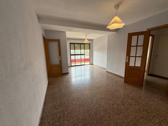 Piso en Alquiler en Calle Calle Isla Formentera en Malilla