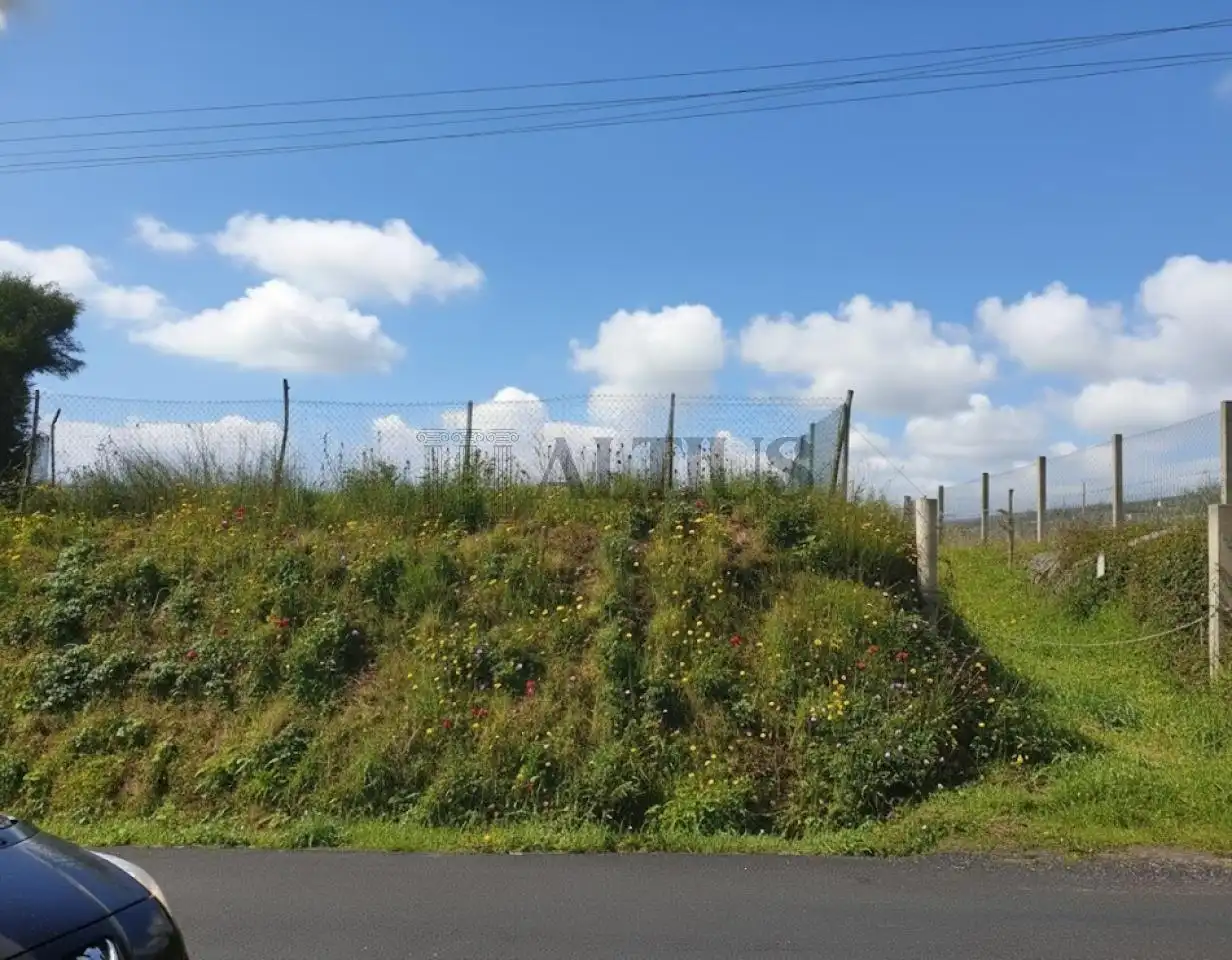 Terreny residencial en venda a Vedra