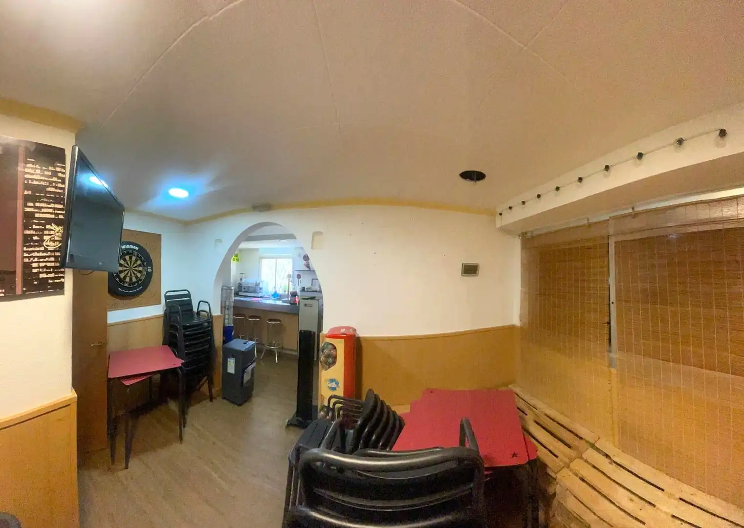 Local comercial en venda a Carrer de la Muga, imagen 12