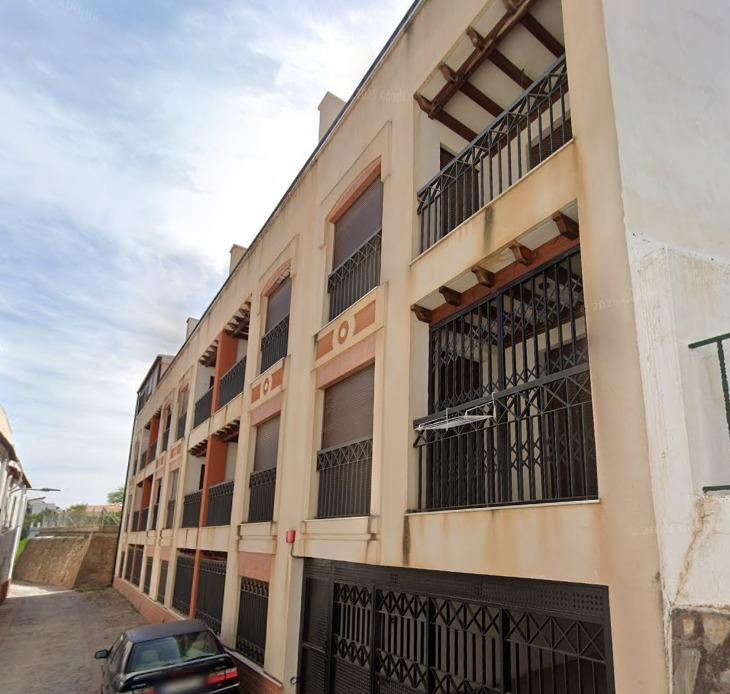 Vista exterior de Pis en venda en Fondón amb Terrassa
