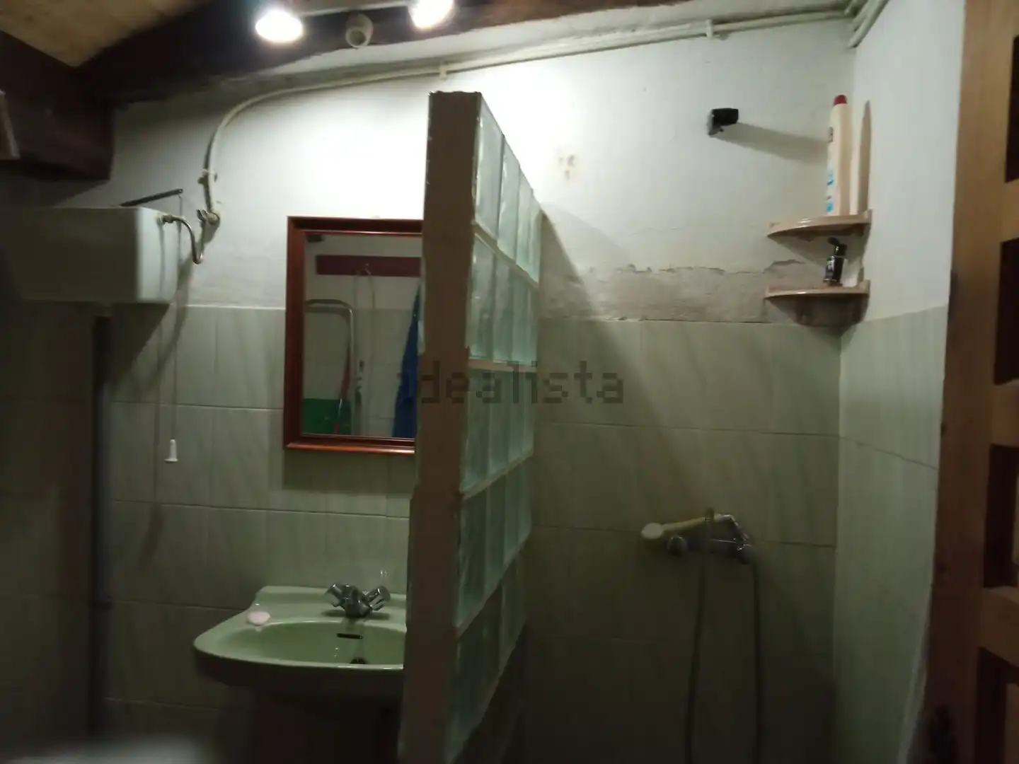Bany de Casa o xalet en venda en Polaciones
