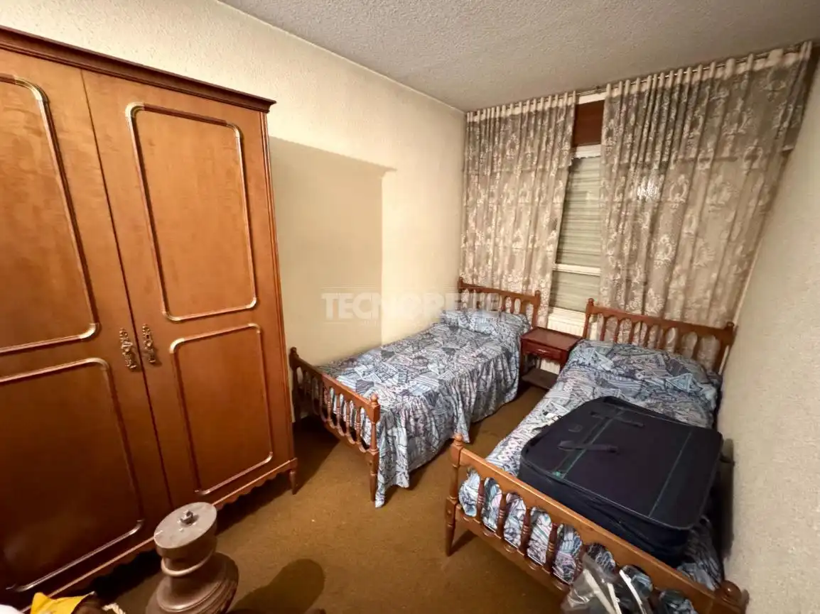 Habitación de Piso en venta en Guadalajara con Amueblado