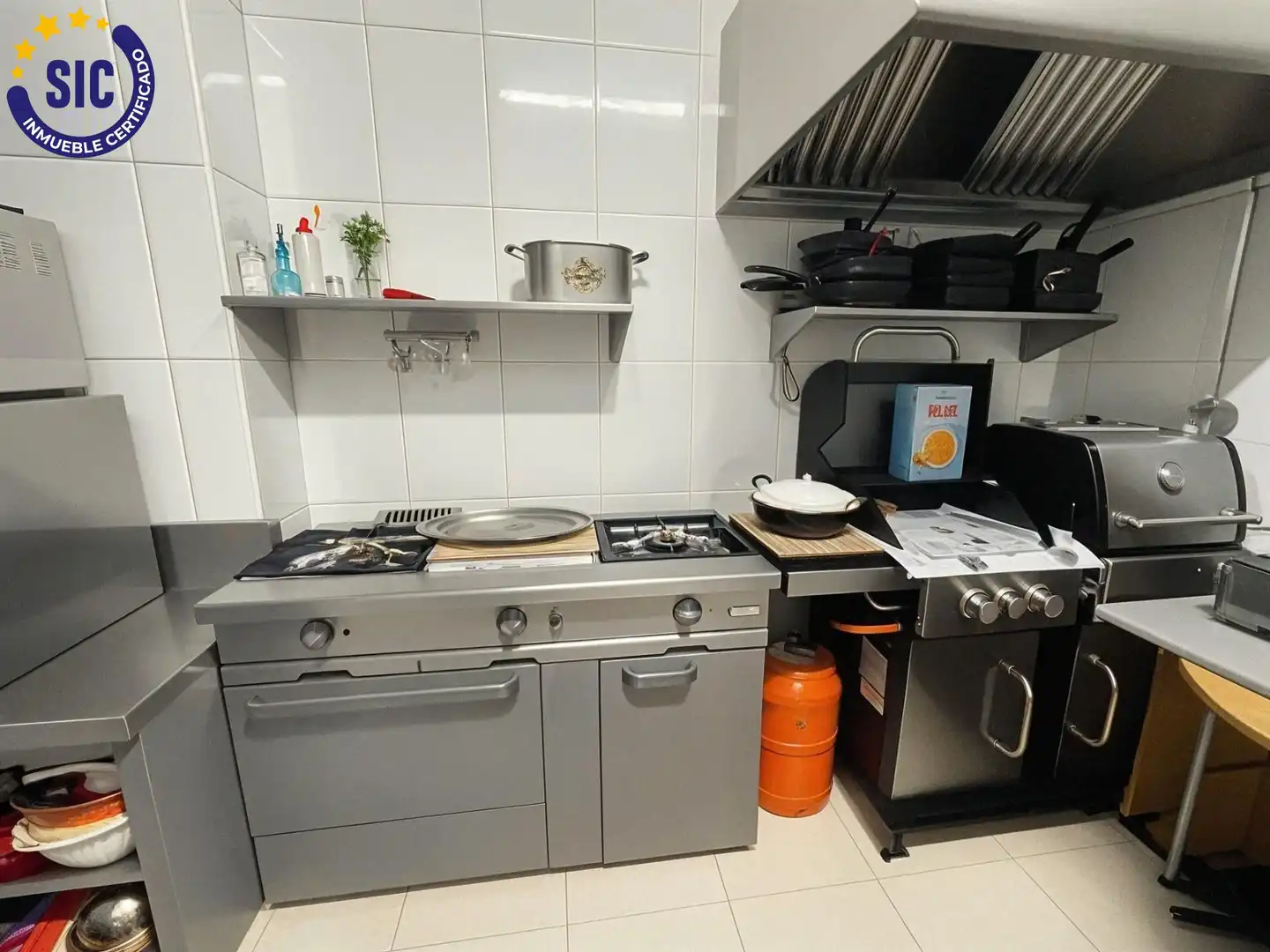 Cocina de Local de alquiler en Moncada con Aire acondicionado y Terraza