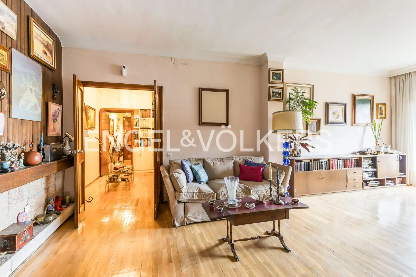 Exterior view of Flat for sale in Chamartín