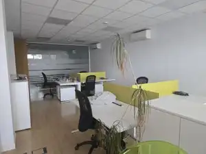 Nave industrial en alquiler en Urbanización Este - Montepríncipe, imagen 13