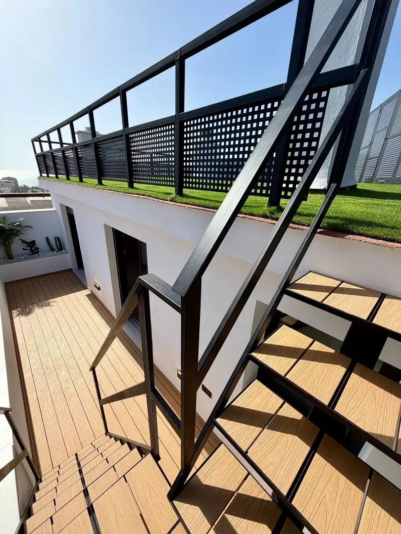 Terrasse von Dachboden zum Verkauf in Málaga Capital mit Klimaanlage, Heizung und Privatgarten