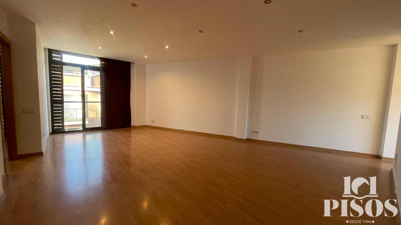 Flat to rent in Sant Cugat del Vallès  with Furnished