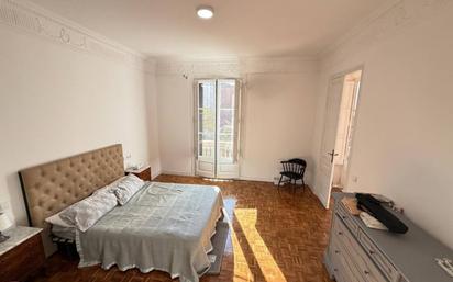 Bedroom of Flat for sale in  Barcelona Capital  with Heating and Balcony