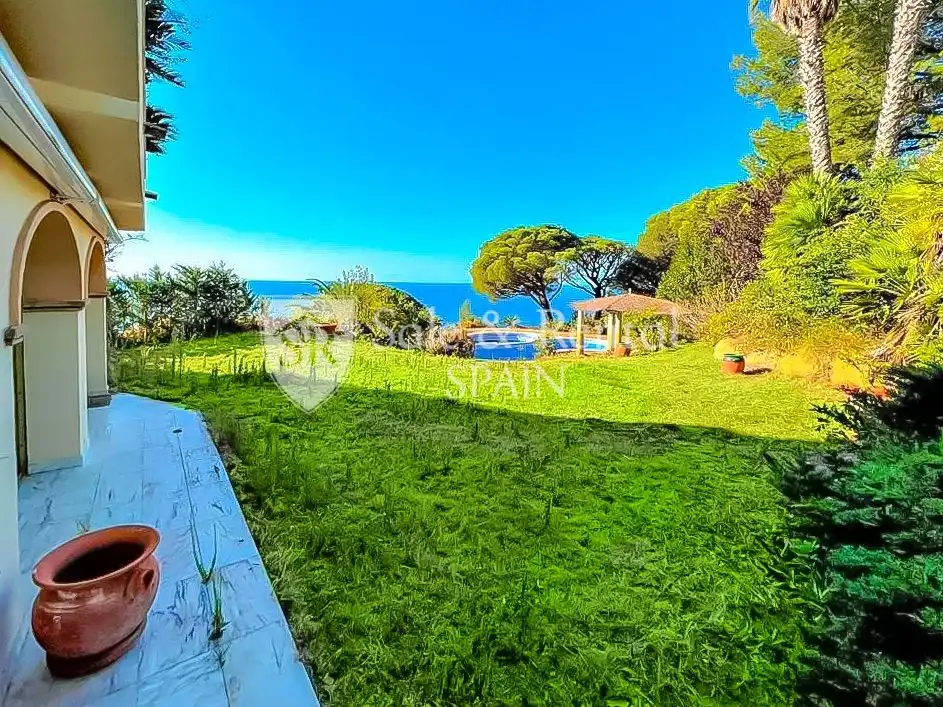 Garten von Wohnung zum Verkauf in Sant Feliu de Guíxols mit Heizung, Privatgarten und Terrasse