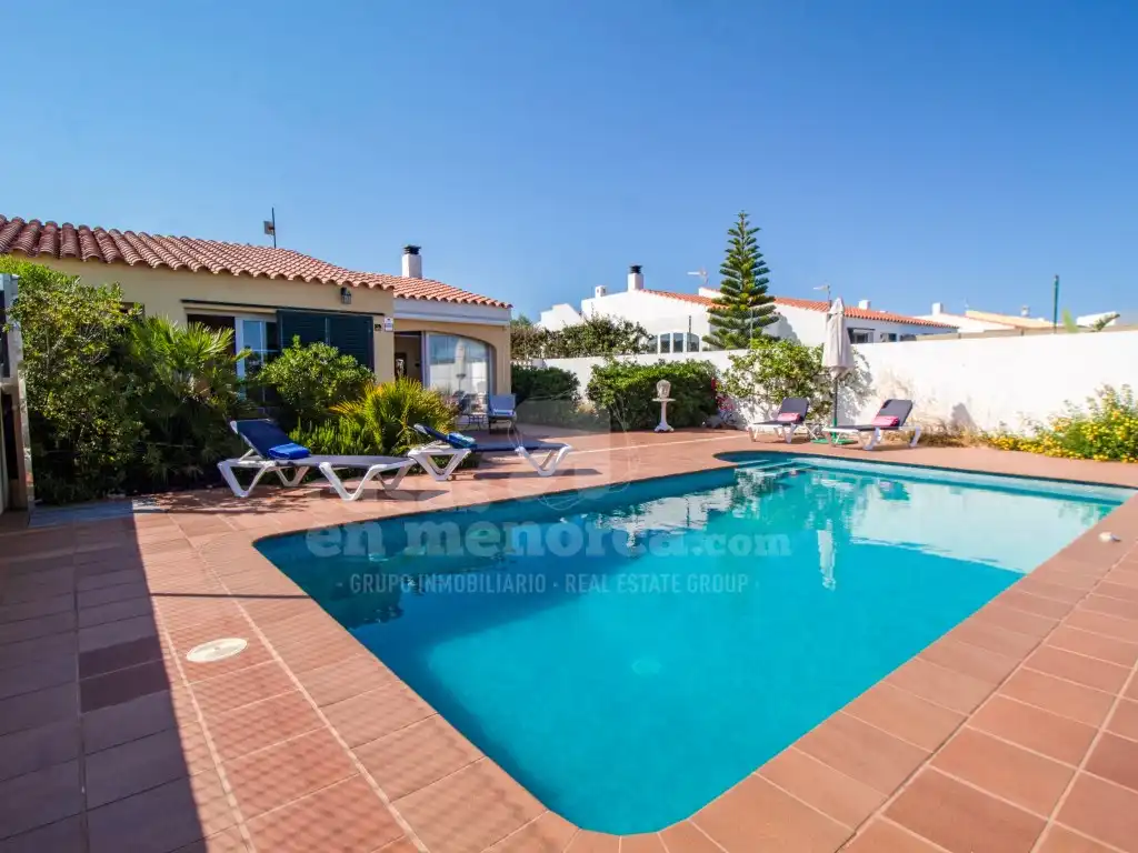 Exterior view of Houses for sale in Maó - Mahón  with Air Conditioner, Private garden and Swimming Pool