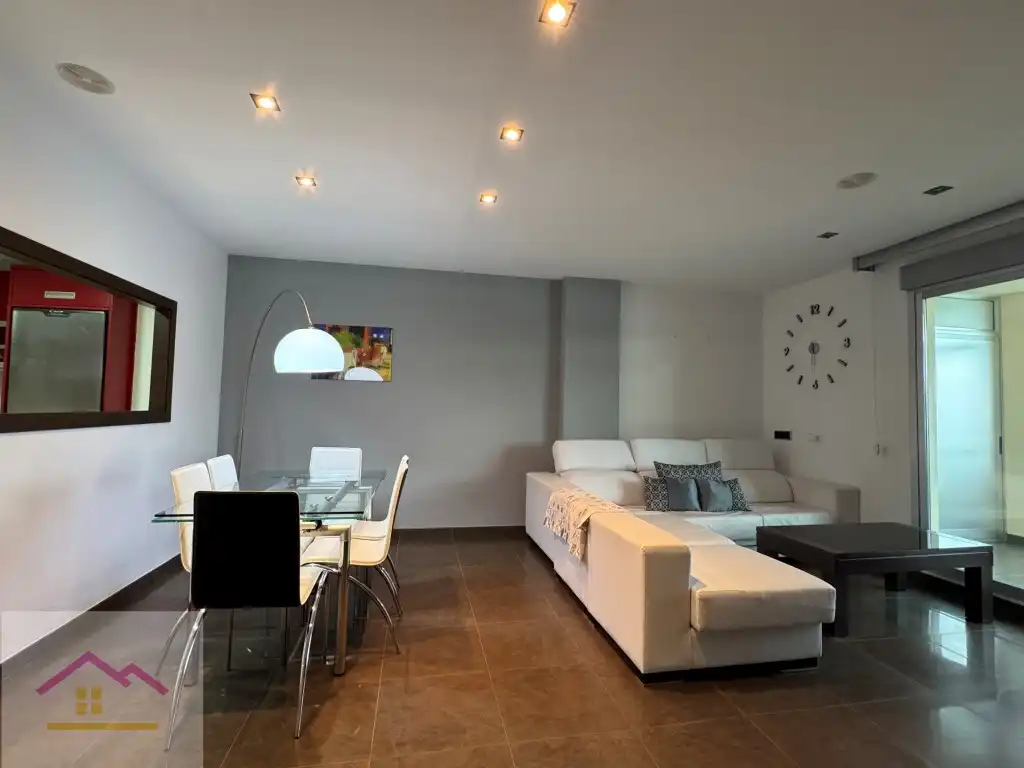 Sala d'estar de Pis en venda en Santa Magdalena de Pulpis amb Aire condicionat, Terrassa i Moblat